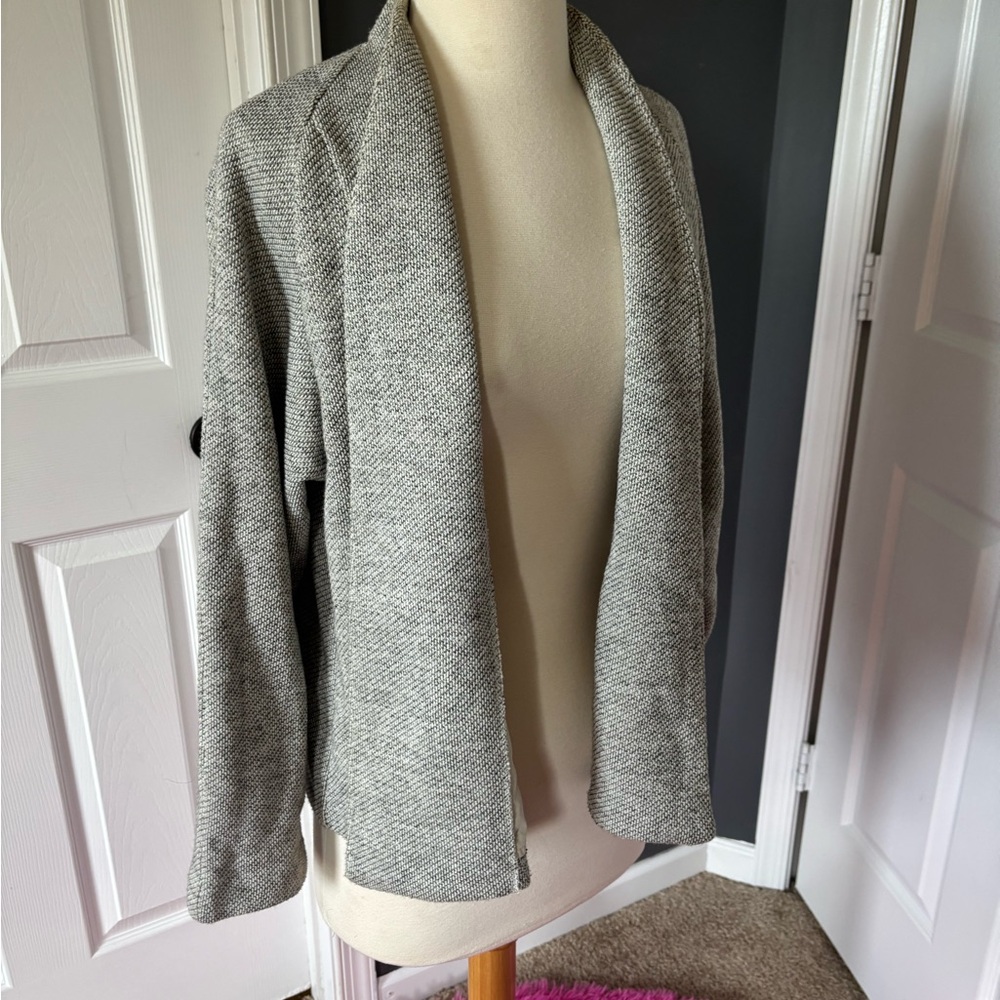Madewell Black and Cream Knit Sweater